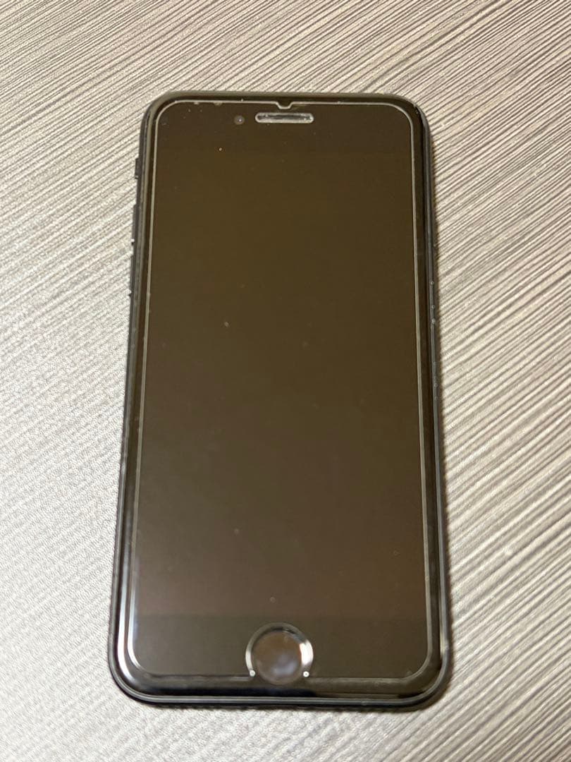 Apple iPhone SE2 第二世代　64GB SIMフリー