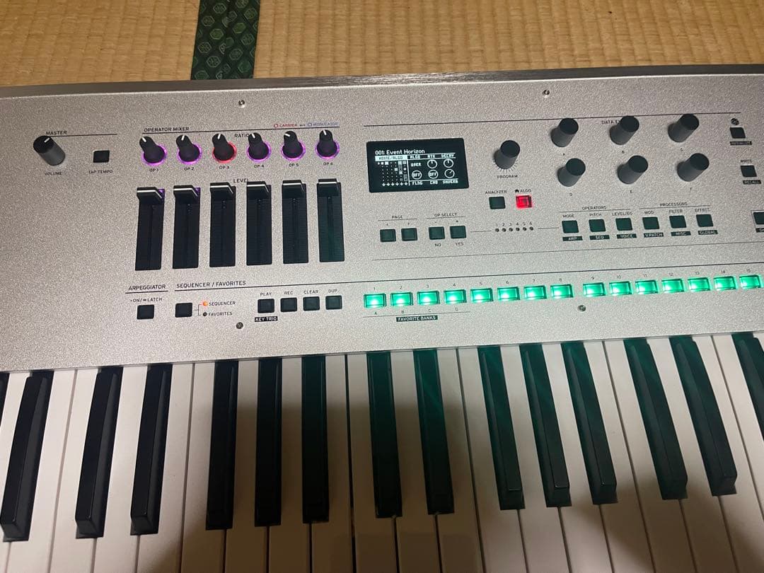 KORG opsix SE PLATINUM 限定仕様