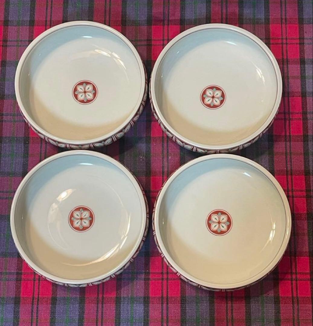 香蘭社　赤繪町工房　取り皿深皿5枚。花柄小鉢(小皿)5枚。10個セット，未使用。