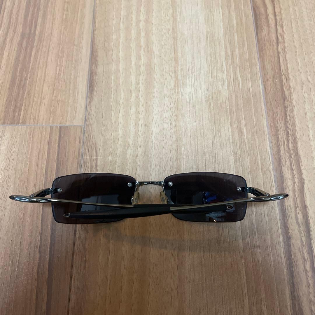 ぬ*こ様 OAKLEY サングラス