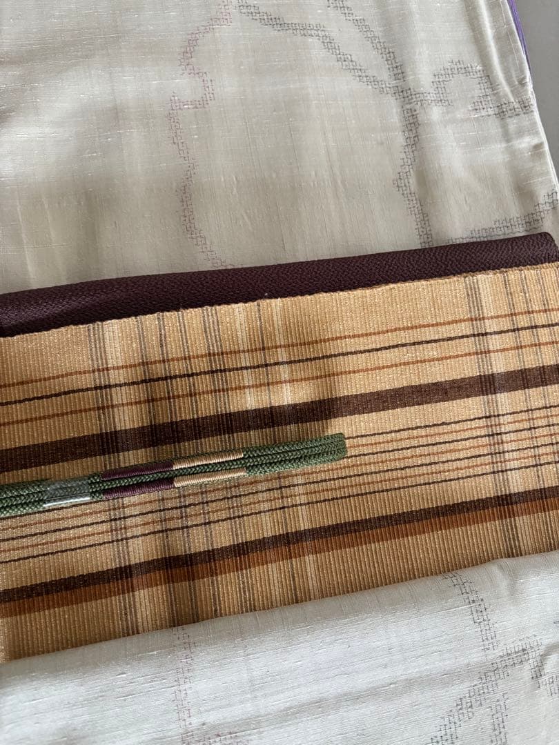 〈お楽しみ価格〉正絹 真綿紬 八寸名古屋帯 薄辛子ベージュ 変わり格子絣