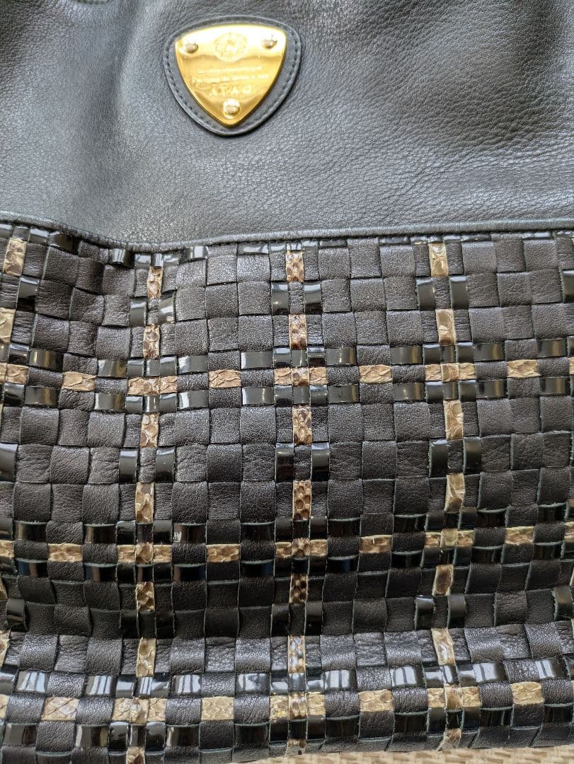 美品 アタオ　トートバッグ　ルーク　セシル　編みこみ　レザー　パイソン