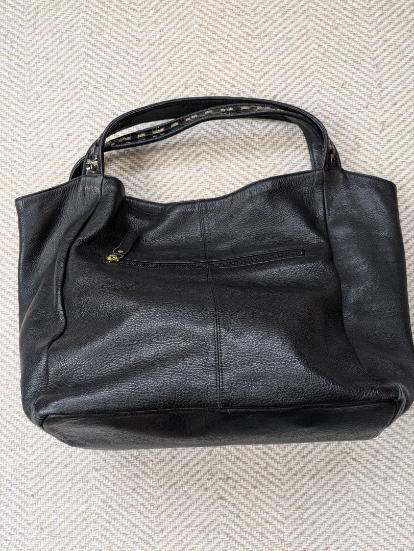 美品 アタオ　トートバッグ　ルーク　セシル　編みこみ　レザー　パイソン