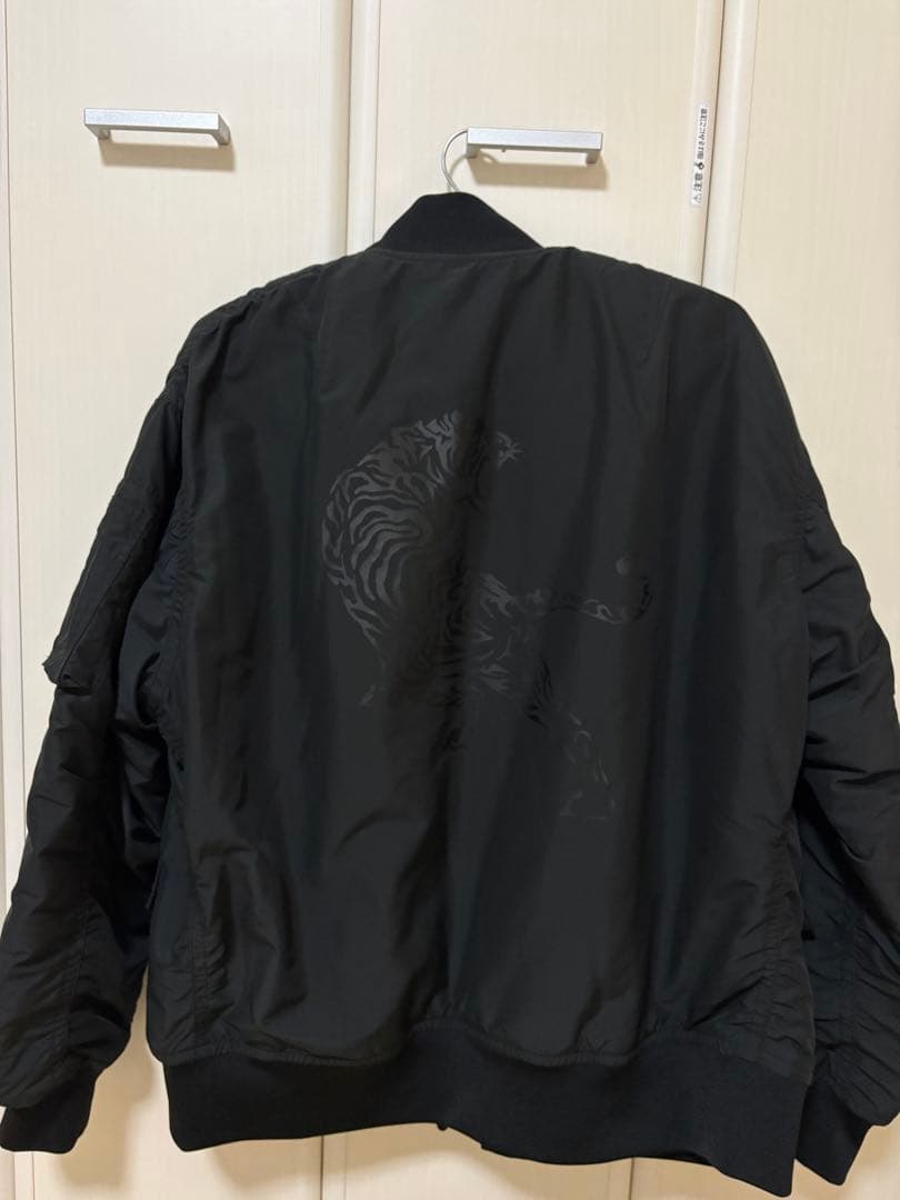 Onitsuka Tiger ブラック MA-1ジャケットL