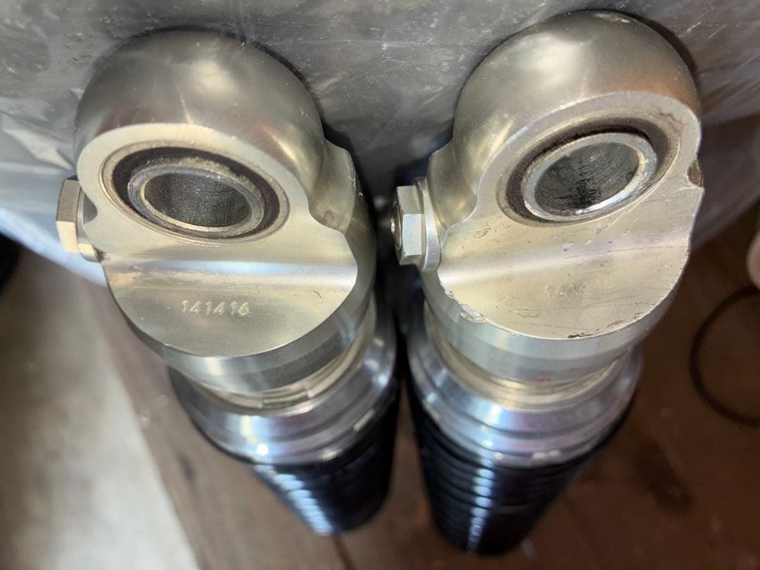 オーリンズ リアサス　SR400