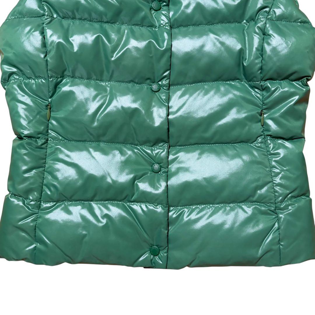 希少モデル MONCLER モンクレール ダウンベスト　グリーン　ボタン　0