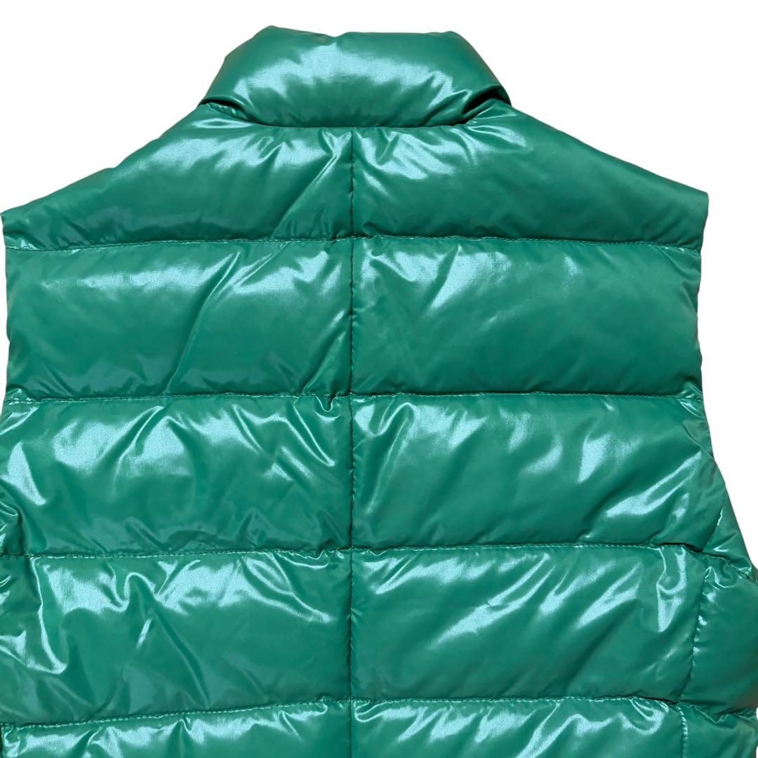 希少モデル MONCLER モンクレール ダウンベスト　グリーン　ボタン　0