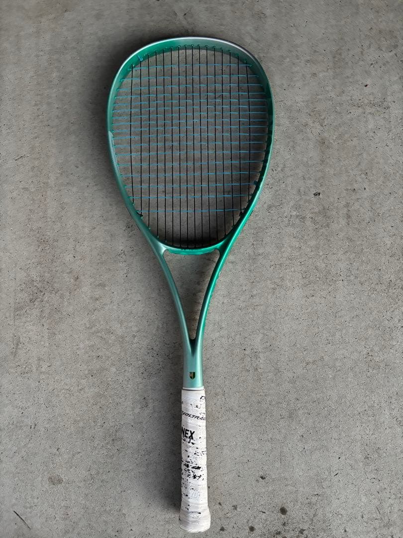 YONEX 02 ボルトレイジ7v