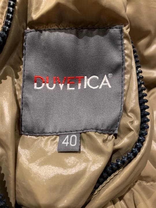 ダウンベストDuvetica リバーシブル