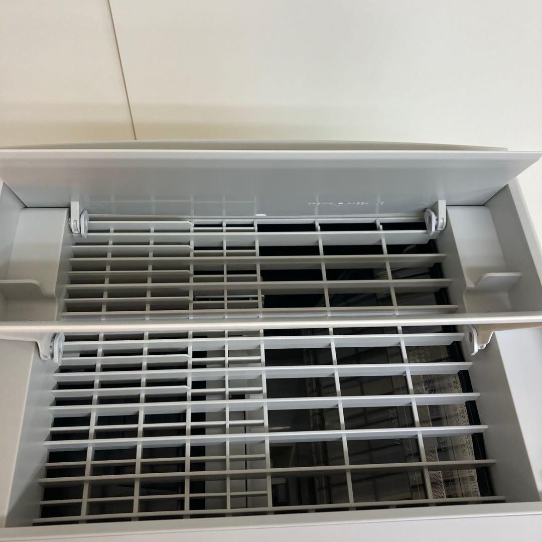 A19-44 DAIKIN　加湿ストリーマ空気清浄機　MCK70Z-W