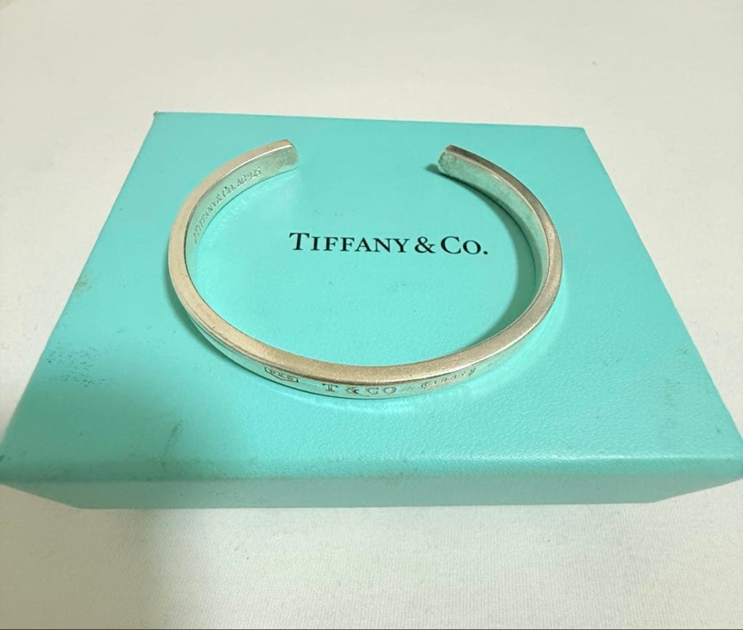 Tiffany & Co. バングル　ナロー　カフ　1837 ブレスレット