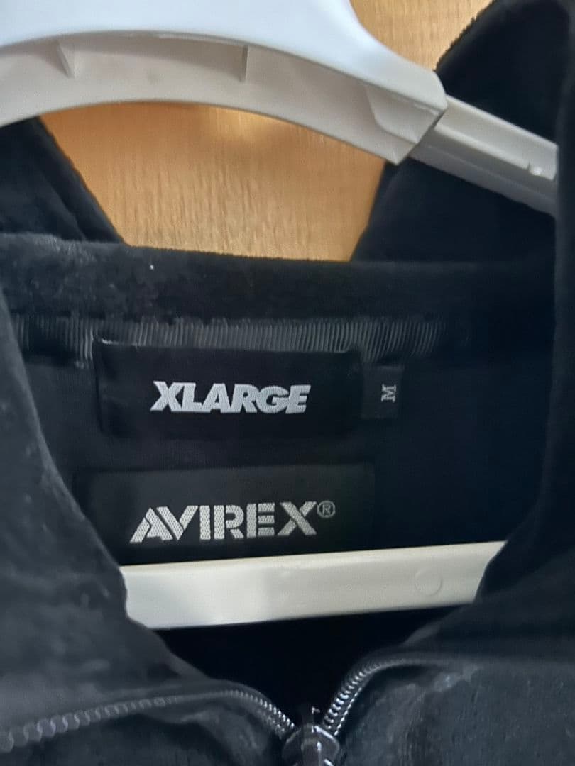 AVIREX ベロアジャージ セットアップ 黒