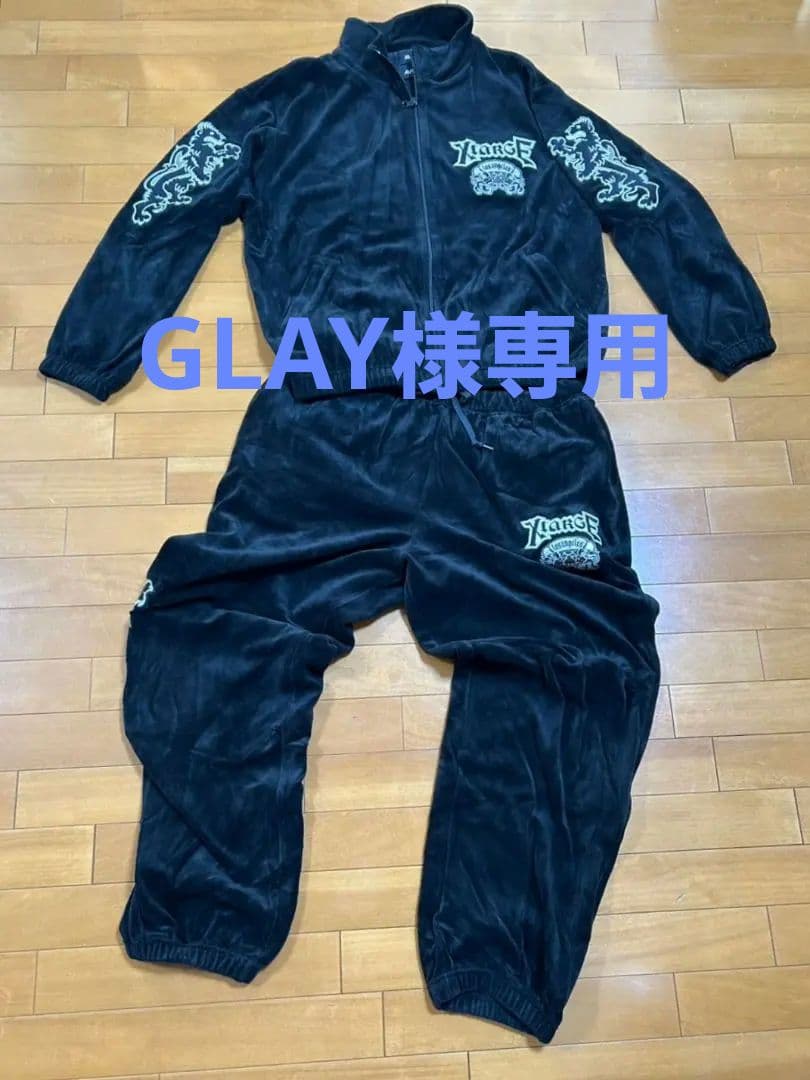 AVIREX ベロアジャージ セットアップ 黒