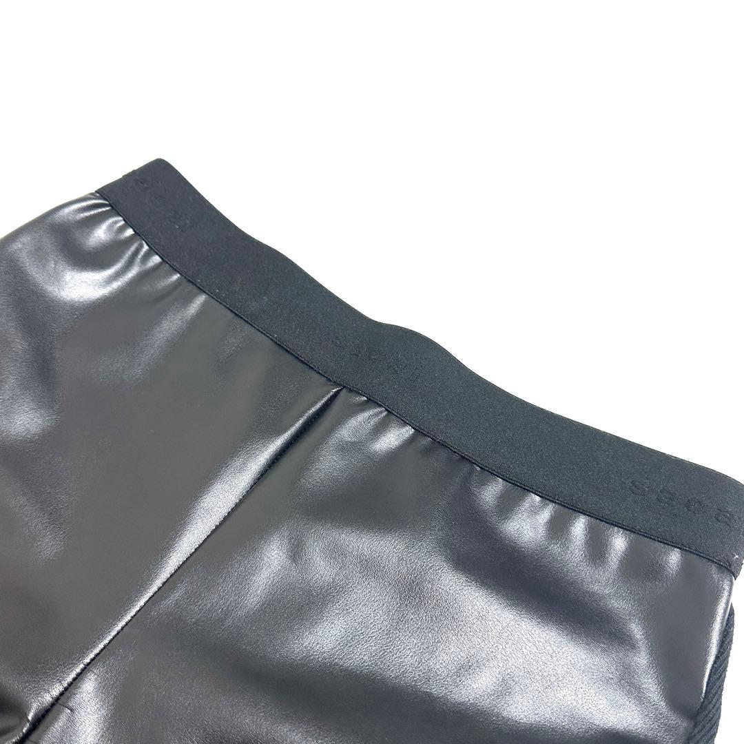 sacai フェイクレザー 切替 レギンスパンツ 22-06435 ブラック