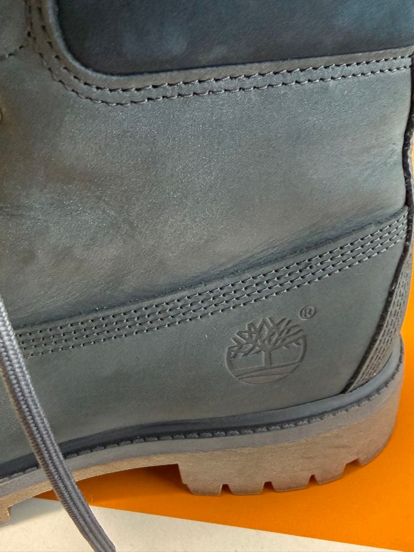 Timberland 6インチ プレミアムブーツ TB0A2P6Ｗ　27.0