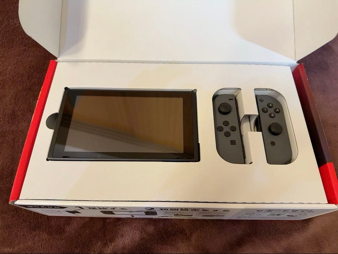 【美品】【備品全てあり】Nintendo Switch フェルトケース付き