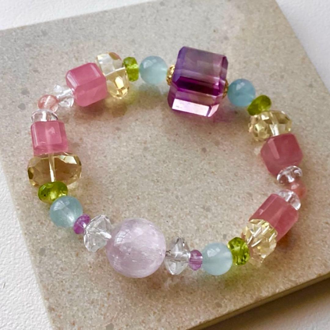 ピカピカ★ブレスレット ストロベリークォーツ♪367