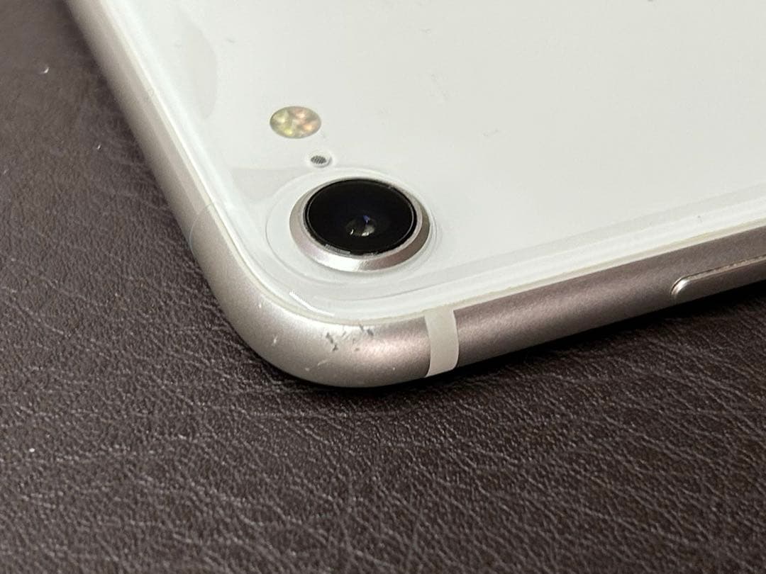 iPhone SE3(第3世代)64GB Apple Storeバッテリー交換済