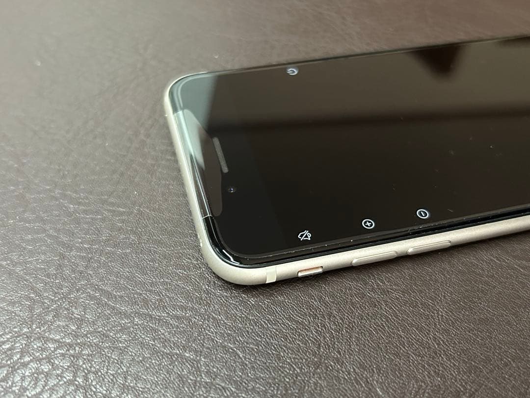 iPhone SE3(第3世代)64GB Apple Storeバッテリー交換済