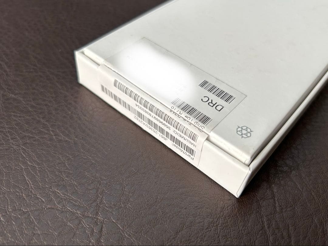 iPhone SE3(第3世代)64GB Apple Storeバッテリー交換済