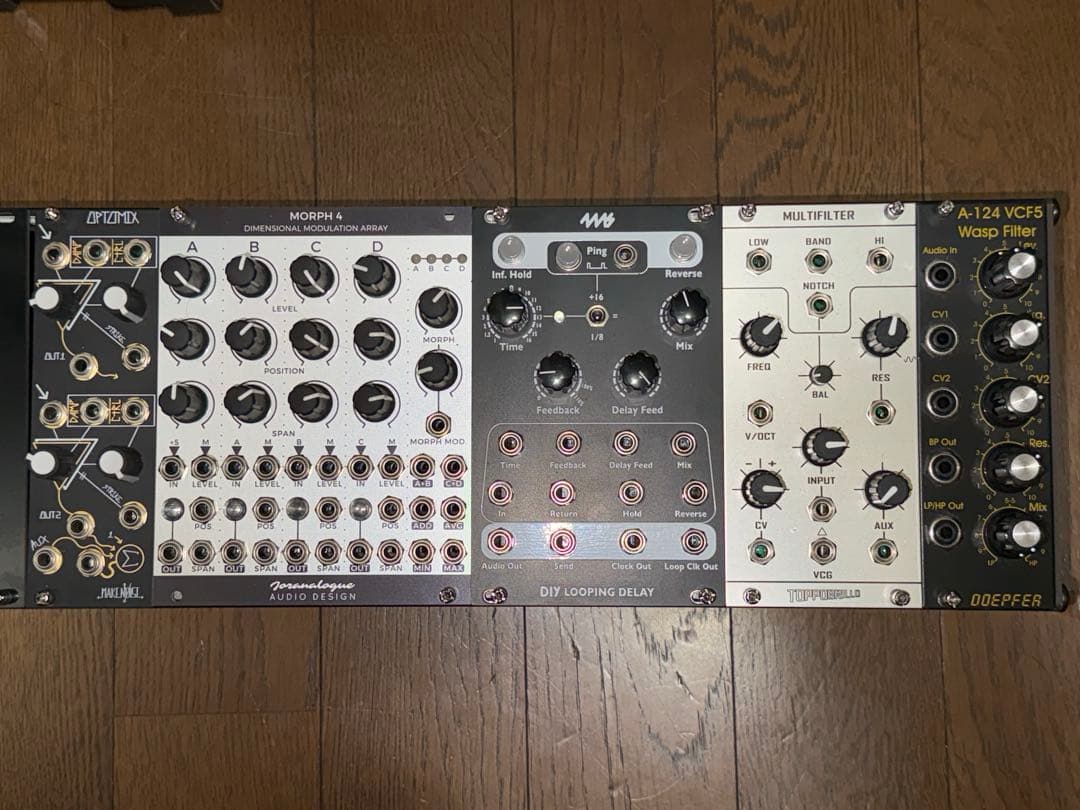 ＊＊ Joranalogue Morph 4 モジュラーシンセサイザー