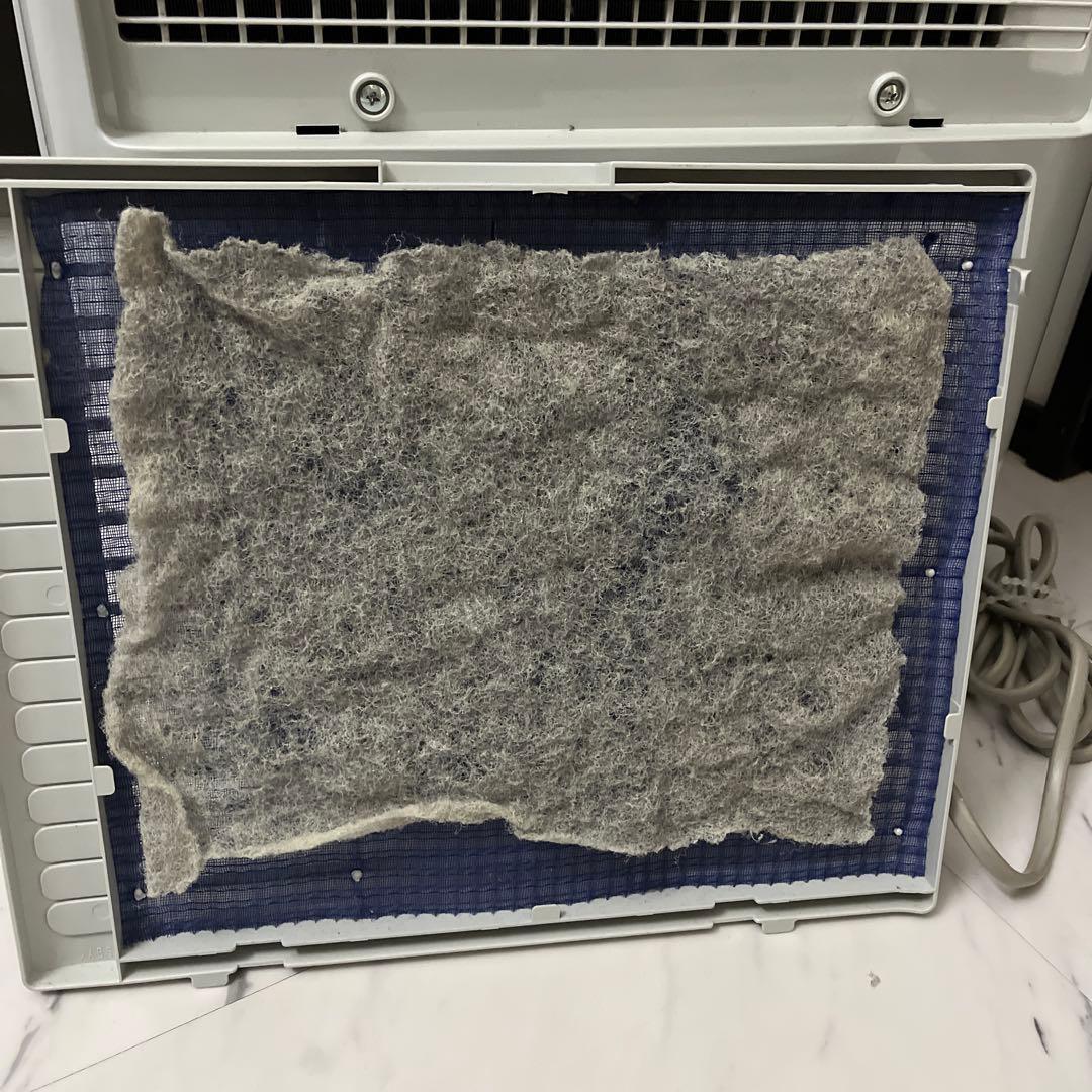 送料無料★匿名配送　三菱　衣類乾燥機除湿機　MJ-PV240PX-W【ジャンク】