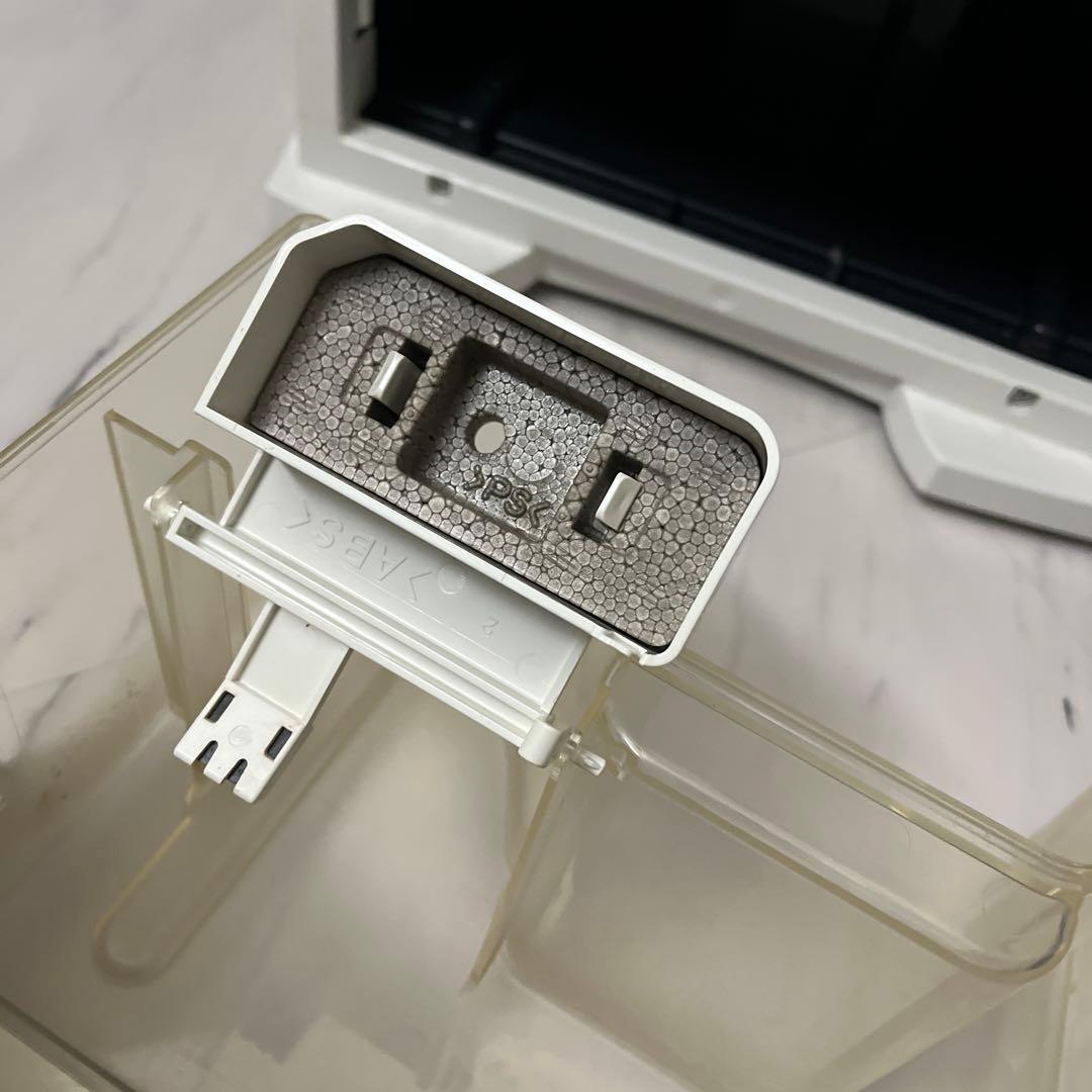 送料無料★匿名配送　三菱　衣類乾燥機除湿機　MJ-PV240PX-W【ジャンク】