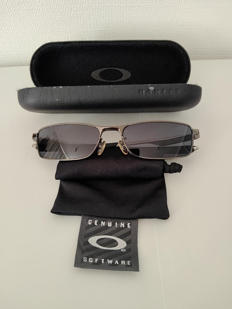 OAKLEY　オークリー　socket2.1