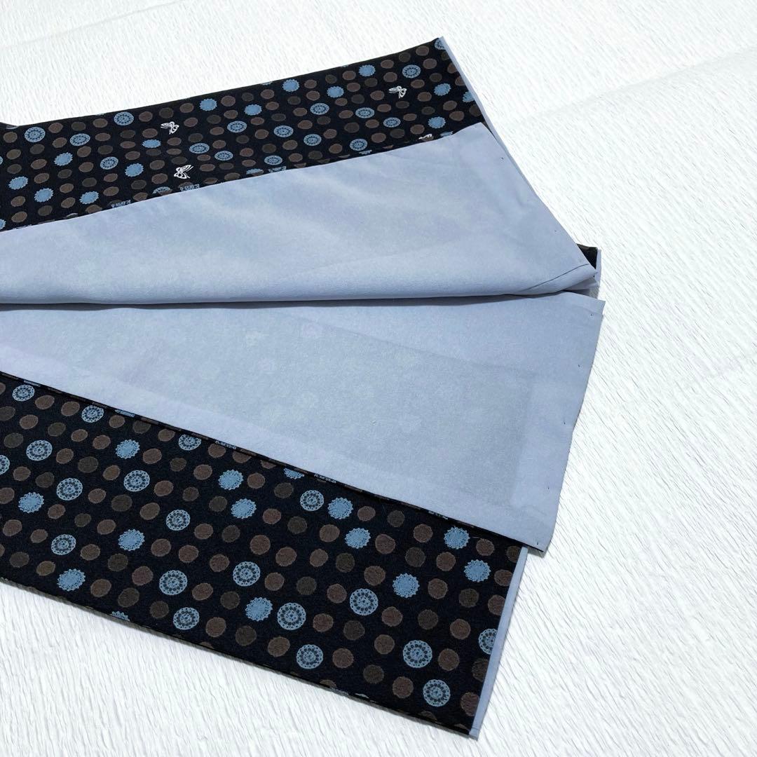 【美品✨】東レシルック　京都小泉　洗える着物　小紋　黒色　水玉　蝶　日本製　I3