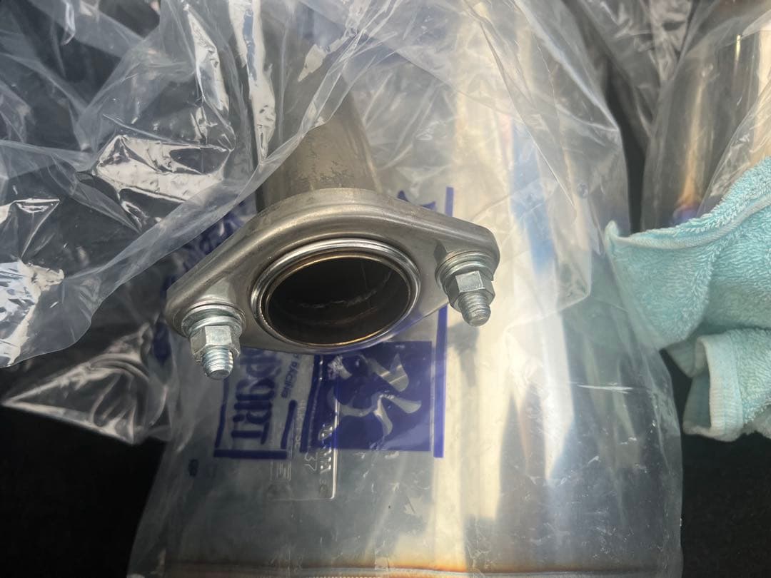 マークX HKS LEGAMAX Premium 4本出し