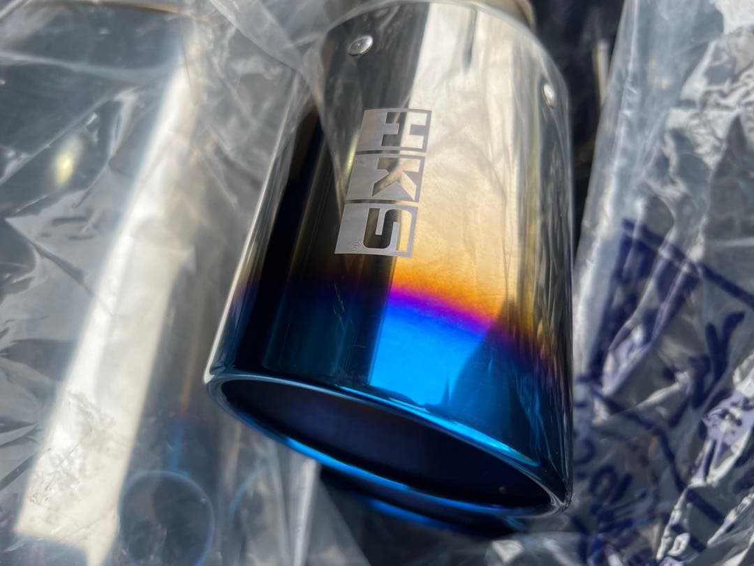 マークX HKS LEGAMAX Premium 4本出し