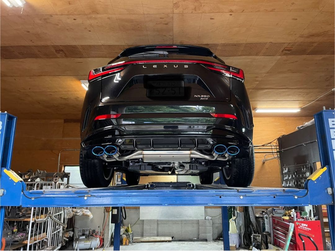 Lexus NX350Ｆスポーツ専用 EXART製チタンテール4本出しマフラー