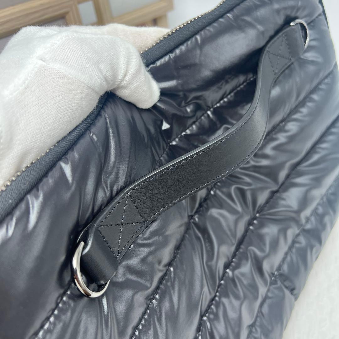 ✨ほぼ未使用✨MONCLERモンクレール　クラッチバッグ　PCケース　ナイロン