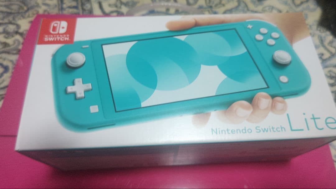 【ほぼ新品】Nintendo Switch Lite ターコイズ　＋保護フィルム
