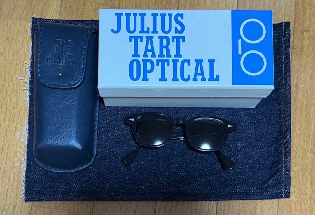 JULIUS TART OPTICAL ブラックサングラス