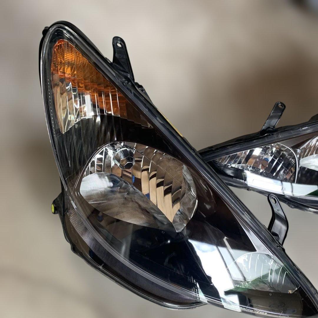 タイガース㊗️セ界制覇エスティマ　30 ヘッドライト 左右セッ中古品