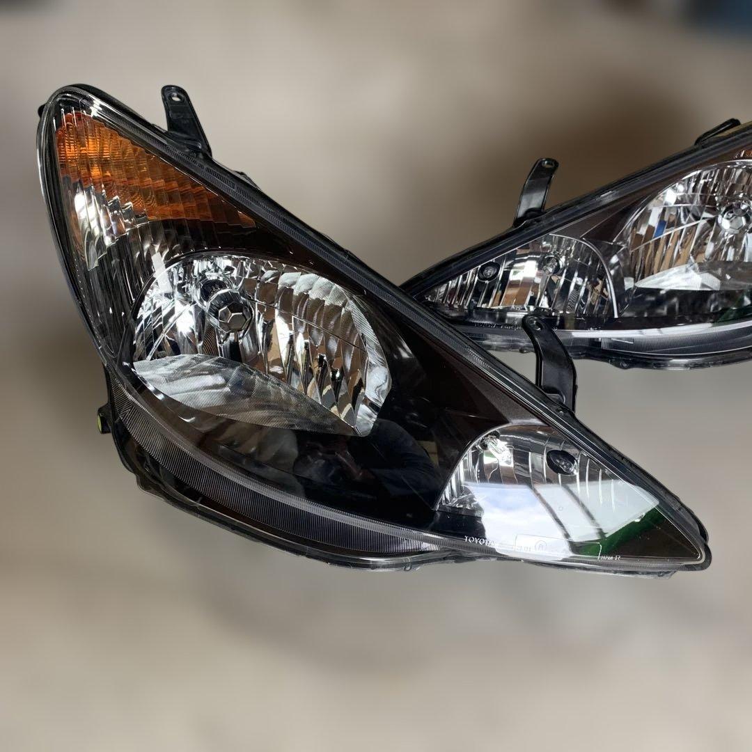 タイガース㊗️セ界制覇エスティマ　30 ヘッドライト 左右セッ中古品