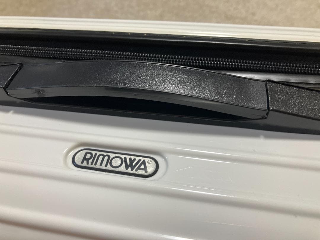 Rimowa　キャリーケース　白　ハワイ限定品