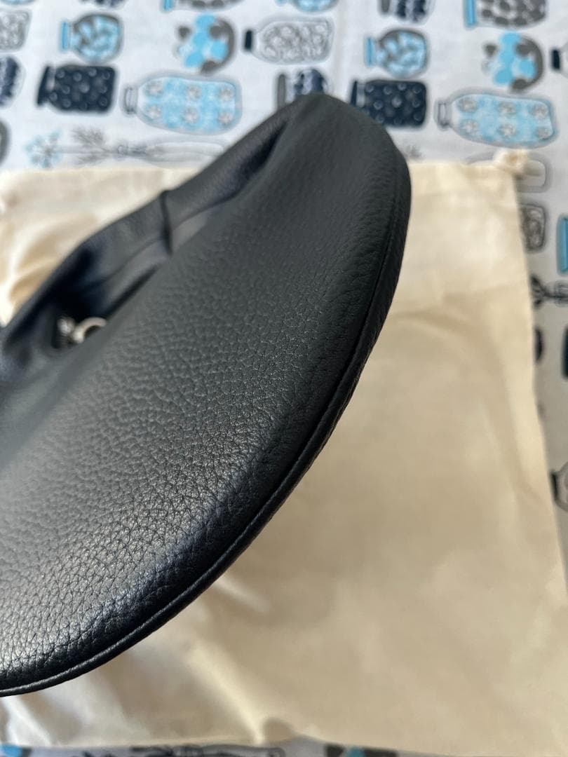 Aeta ROUND ONE SHOULDER：M