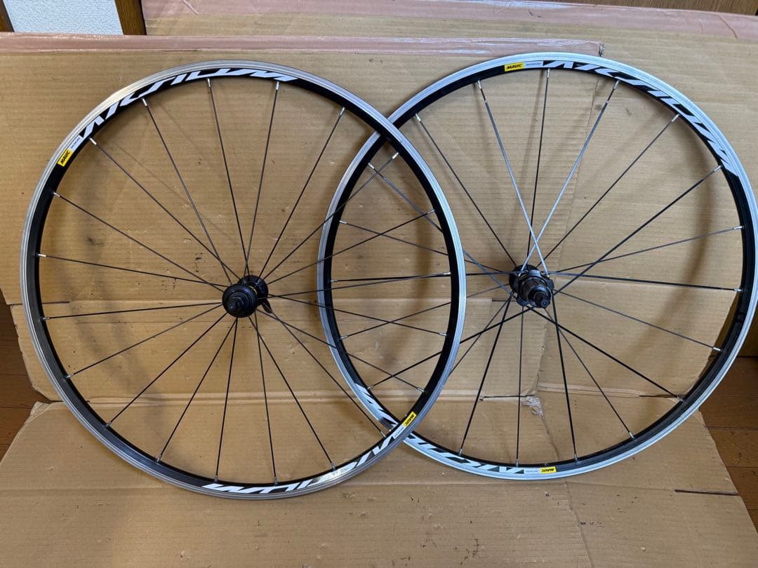 MAVIC AKSIUM アルミホイール前後セット　美品