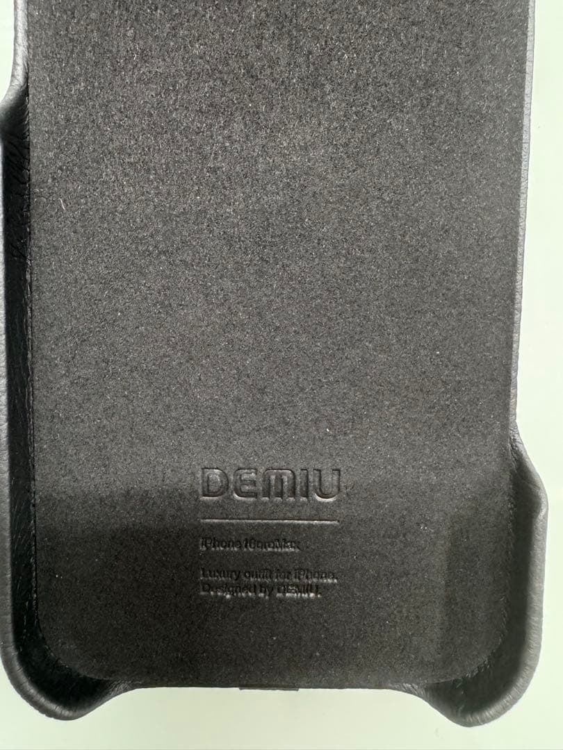 「DEMIU」BALLON iPhone 16Pro