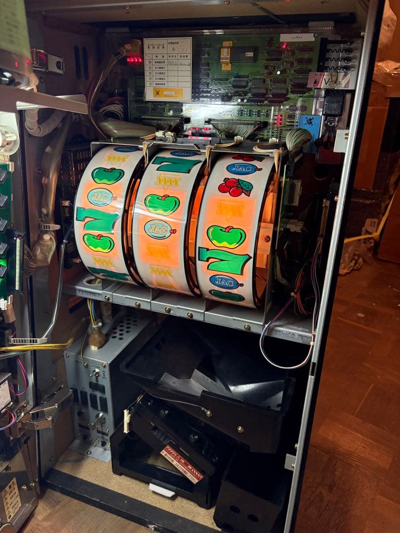 【通電確認済み】パチスロ実機 コンチネンタル4X レトロスロット ②