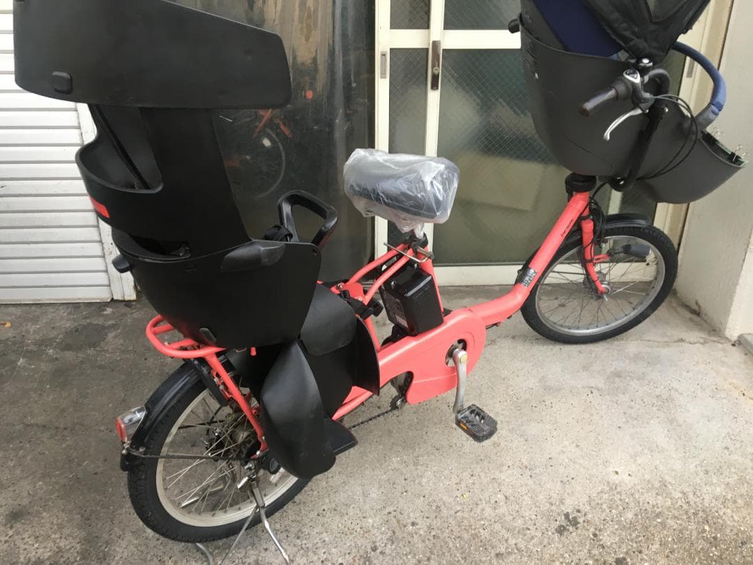 地域限定送料無料　ギュットミニ　16AH　三人乗り　ピンク系　神戸市　電動自転車