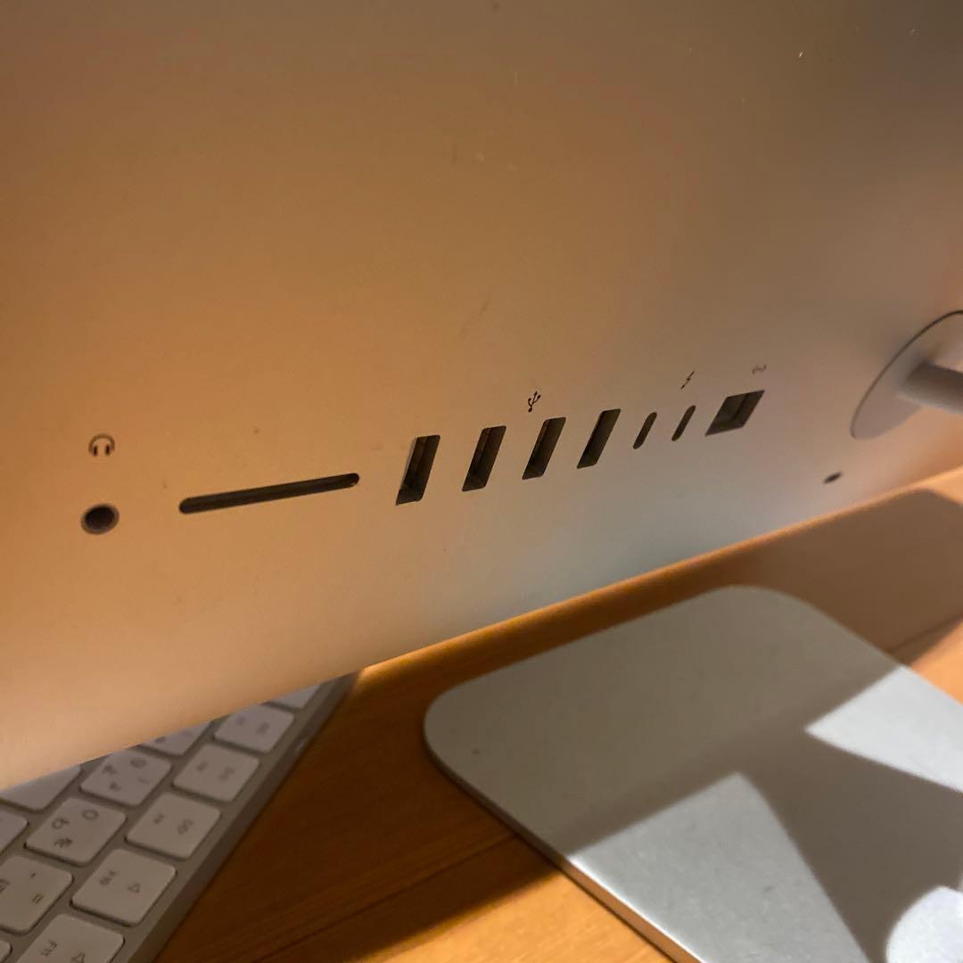 Apple iMac 21.5インチ 8GB