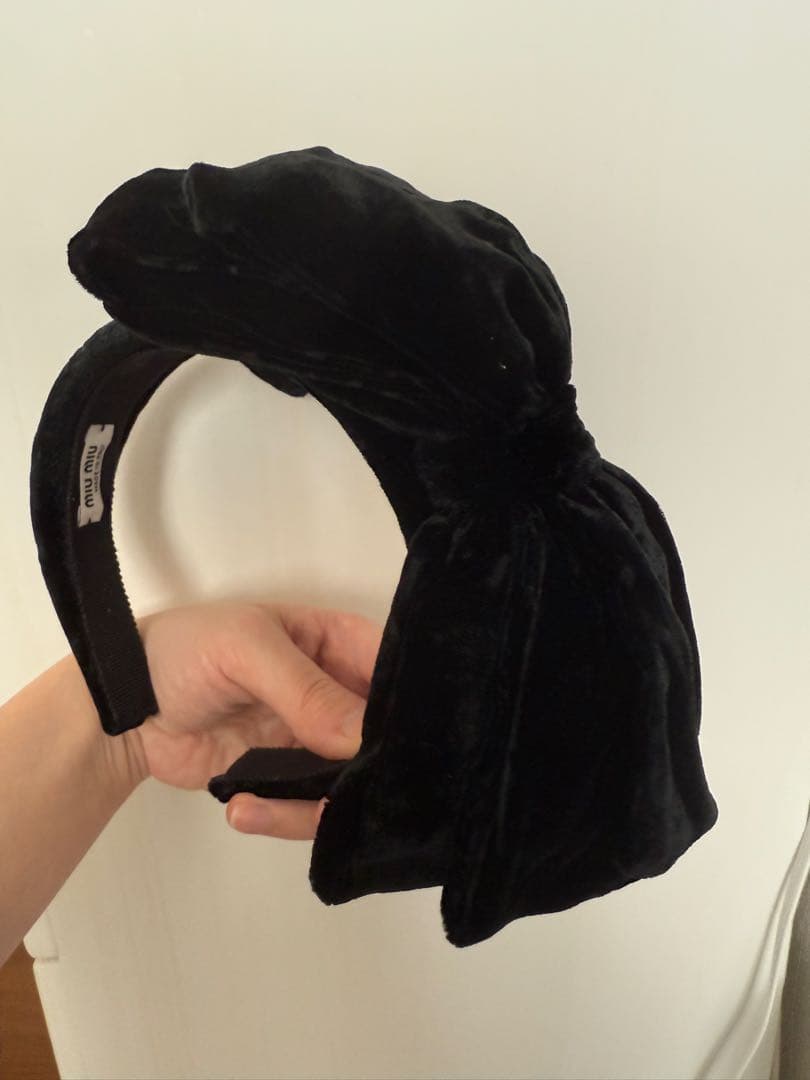 miumiu カチューシャ　リボン　ベルベット