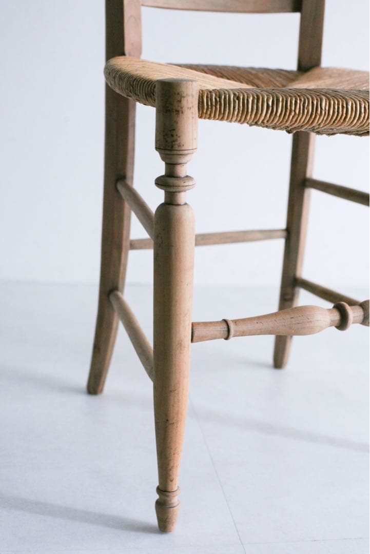 フランス　ラッシュ編みチェア　無垢材　ブロカント　ダイニングチェア　古家具