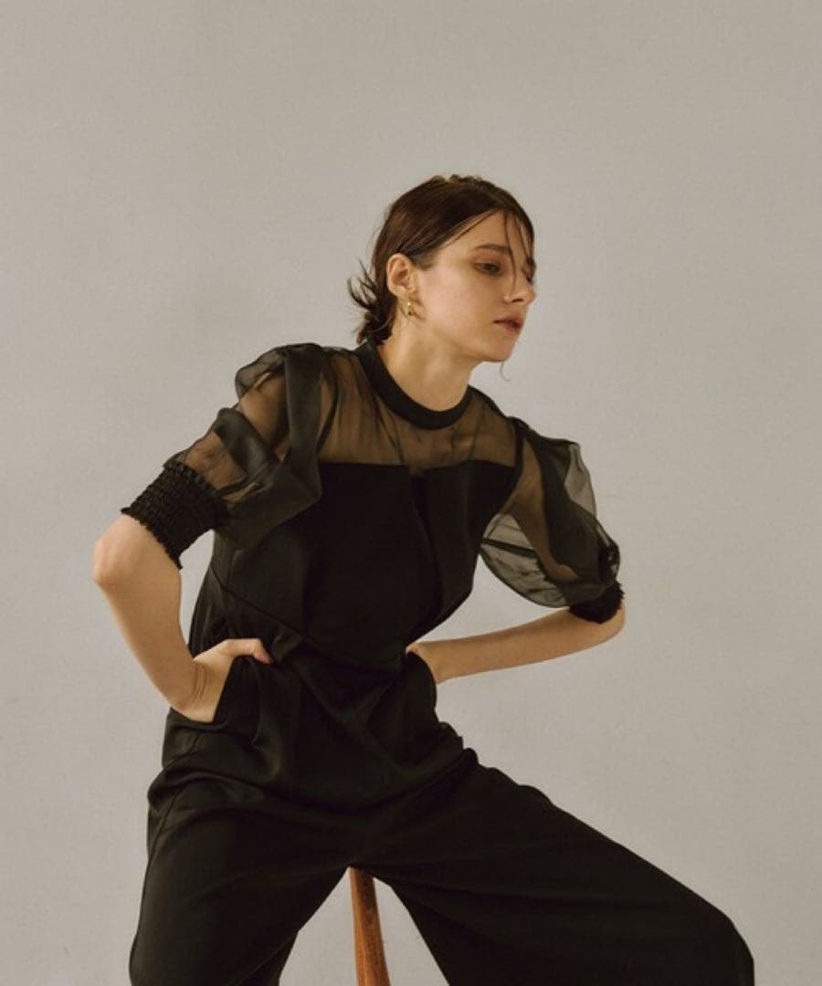 Irregular cutter combination ブラック　Mサイズ