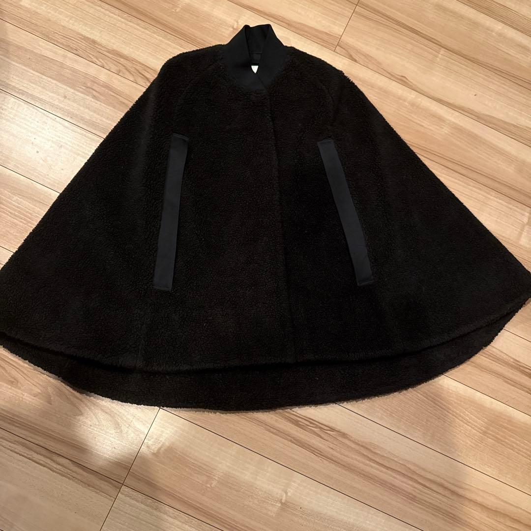 ルフィル　大人気　ケープアウター　希少なブラック お値下げしました