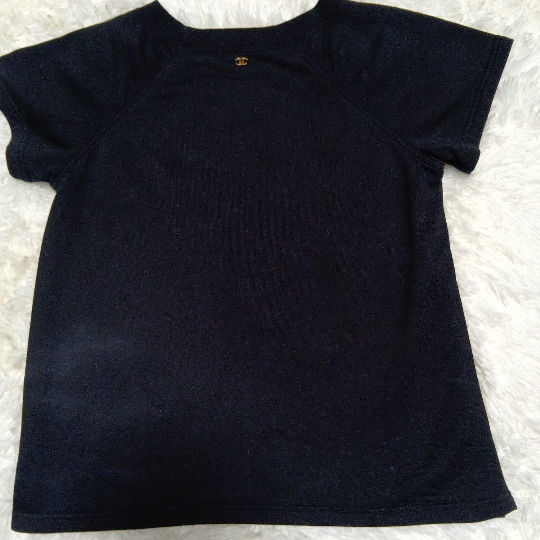 CHANEL 　金色の刺繍　口ゴ入り　ブラック Tシャツ S　半袖