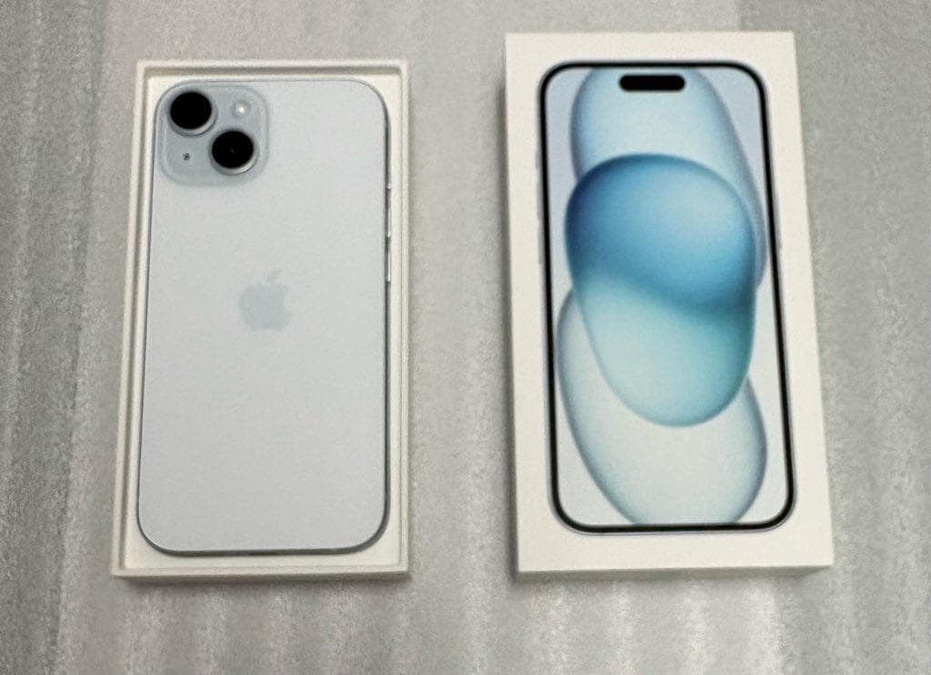 【最大容量92%】iPhone15 128GB SIMフリー ブルー